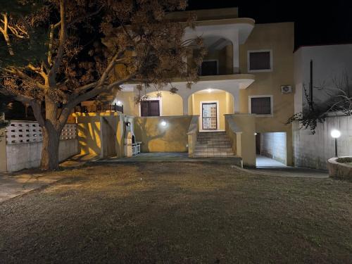 San Pietro in Bevagna Villa | A due passi dal mare