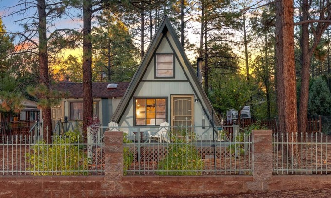 Lakeside House | A-Frame/2 BR 1 BA/Lakes/Fenced/Fireplace