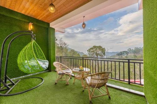 Solan Apartment | A Greenwoods Hotel Kasauli