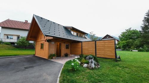 Zirovnica House | A Nest Under the Karawanks