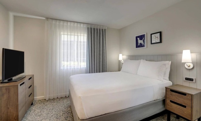 San Jose Resort | A Place You'll Surely Enjoy! 3 Spacious Units, Free Breakfast, Pets Allowed!