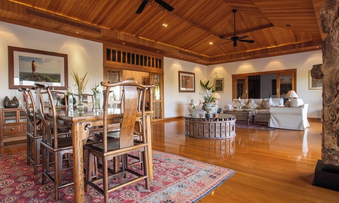 Mae Kon Villa | A private luxury retreat set in lush gardens and rice fields