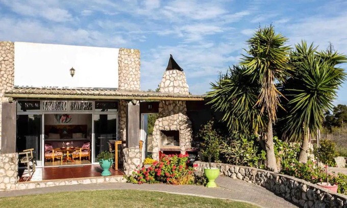 Langebaan Apartment | A Touch of Bushveld by the Sea