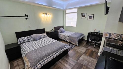 Cuautitlan Izcalli Apartment | A28 SUITE BLACK PLUS para 1 a 3 personas, CORTAS, MEDIANAS, LARGAS ESTANCIAS, en IZCALLI TEPOTZOTLAN perfecto para Familias, Turistas, Contratistas, Estudiantes, Empresas A sólo 5 min Izcalli 5 min Esmeralda 20 min Satélite 25 min AIFA