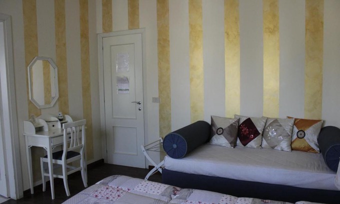 Zona XXXIV Casal Palocco Bed & Breakfast | A57