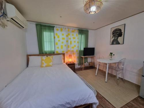 Sinchon-dong Villa | #A6 Open sale - 5mins to Hongdae Station