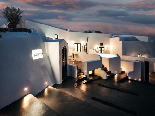 Oia Hotel | Abyss Santorini