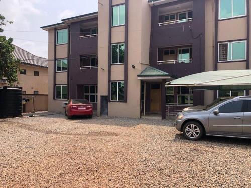 Labadi Apartment | Accra Retreat for Tourists Sleeps 6 Airport Pickup