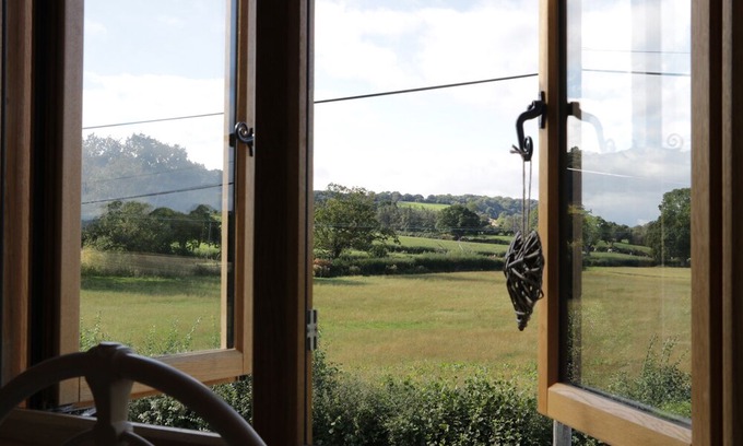 Little Hereford House | Acorn Cottage, LITTLE HEREFORD