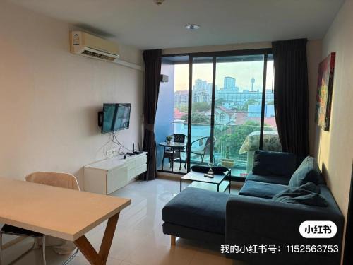 Nong Chaeng Apartment | Acqua Condo By Dw