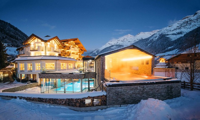 Neustift Im Stubaital Hotel | Activehotel Bergkönig