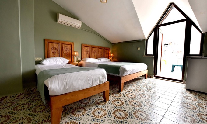 Canakkale House | Ada Kale Pansiyon