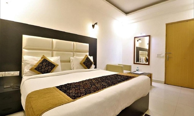 Mahipalpur Hotel | AEROCITY HOTEL J P PALACE IGI AIRPORT NEW Delhi