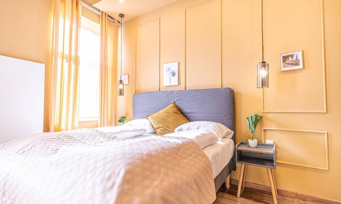 Funfhaus Apartment | Affordable Room for 4P | 10 Min from Westbahnhof