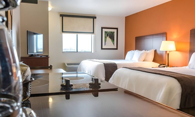 Wixom Hotel | Affordable Stay Perfect for Business Travelers Visiting Wixom - 4 Units!
