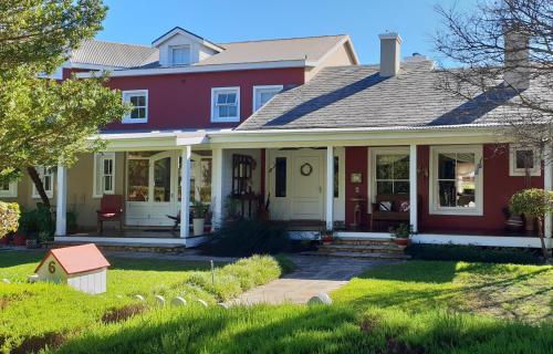 Knysna House | African Breeze Guesthouse