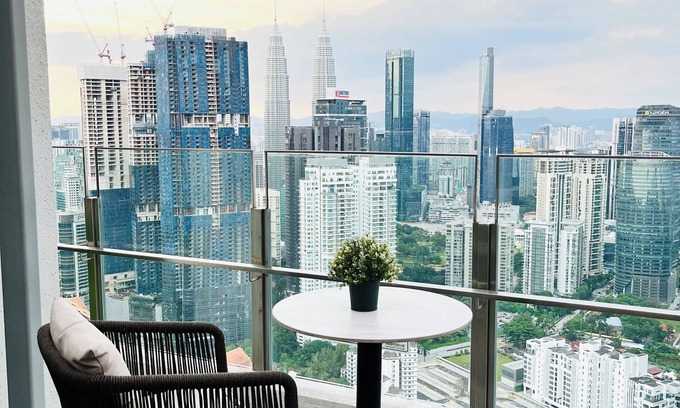 Imbi Apartment | AGILE Residences by Luna