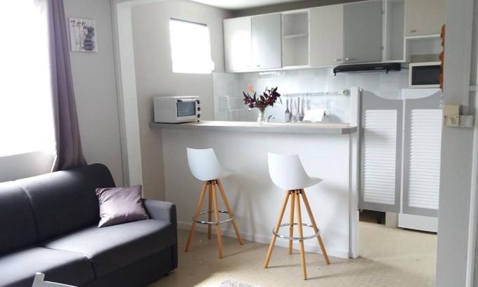 Fort-de-France Apartment | Agréable F2, jardin, garage, fibre, clim ch