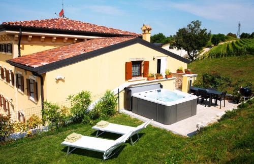 Nord-Ovest Apartment | Agriturismo Corte Busòla jacuzzi riscaldata uso esclusivo ad un passo da Verona