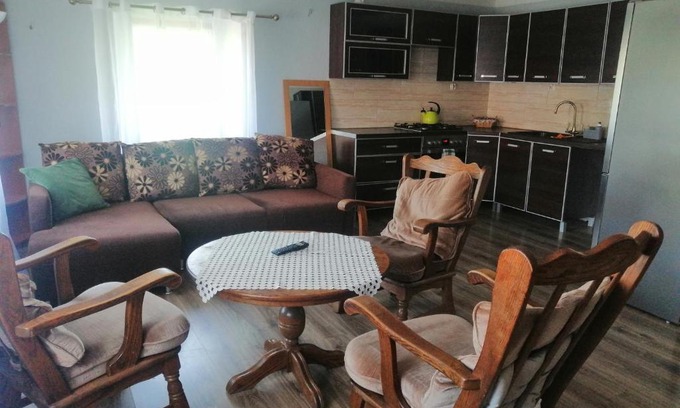 Pieszyce Apartment | Agroturystyka u podnóża Gór Sowich