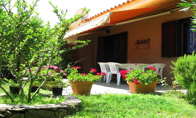 Agrustos Villa | Agrustos villa 400 meters from the sea