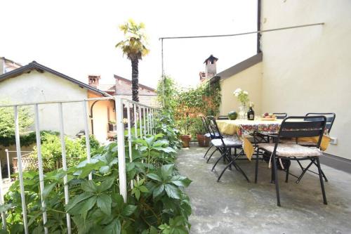 Cannero Riviera Apartment | AI RONCHI apts