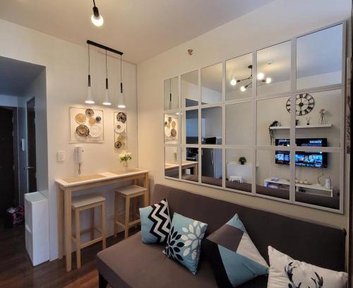 San Antonio Apartment | Air Residences - Pool View near Airport - 1159