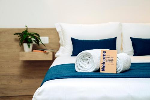 Fiumicino Hotel | Air Rooms Rome Airport by HelloSky