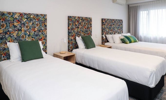 Wellington Hotel | Airport Stays