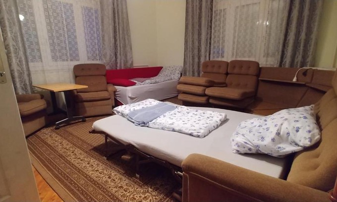 Nyiregyhaza House | Akhilleus vendégház