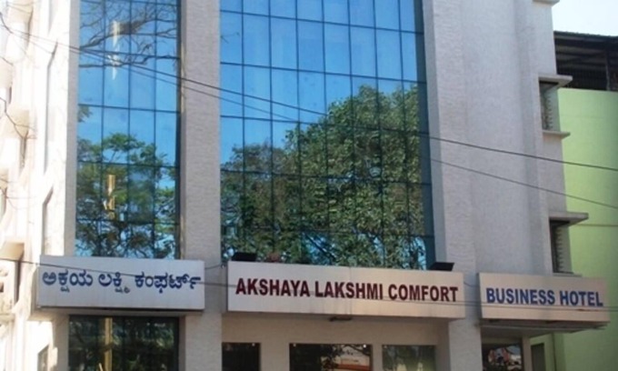 Vishweshwarapura Hotel | Akshaya Lakshmi Comfort