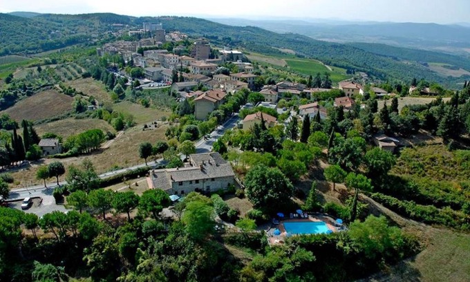 Castellina in Chianti Hotel | Albergo Il Colombaio