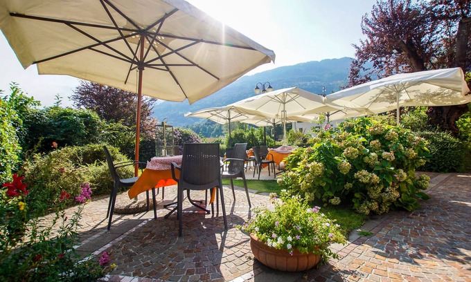 Cimego Hotel | Albergo Ristorante Aurora