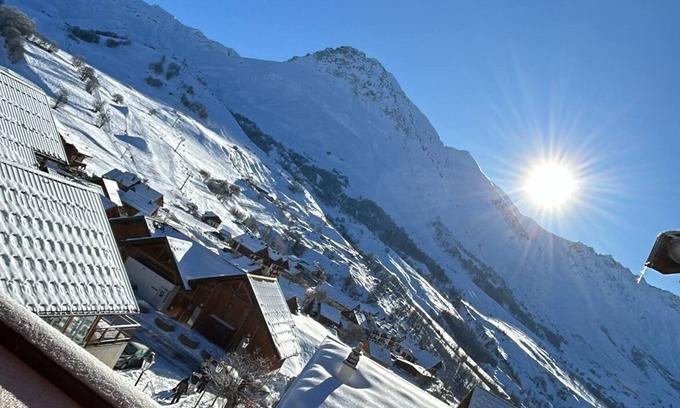 Albiez-le-Vieux Apartment | Albiez Montrond T2 34m2, sleeps 6, near center and ski slope (3min walk)