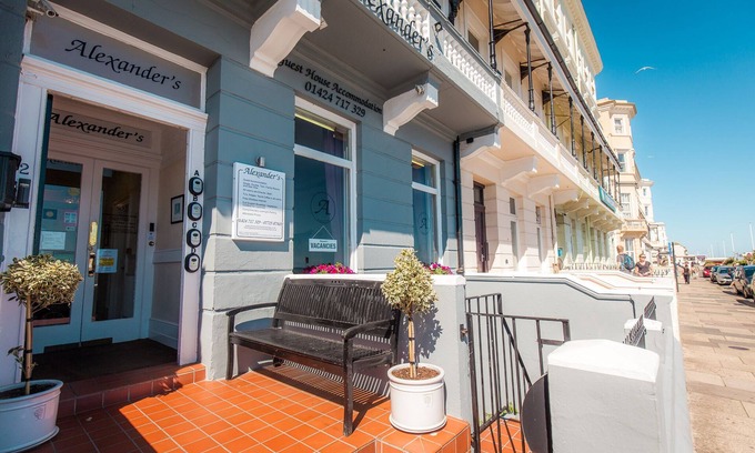 Hastings Bed & Breakfast | Alexander's