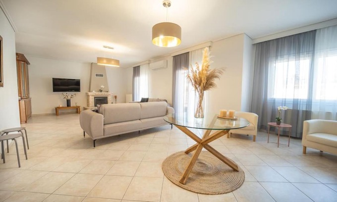 Trikala Apartment | Alexandros Suite