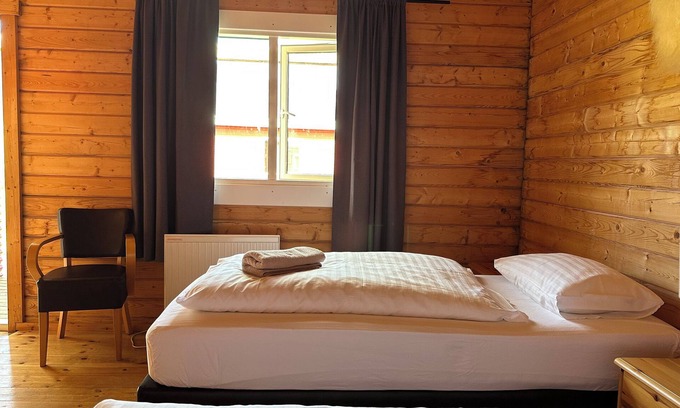 Borgarfjordur Eystri House | Alfheimar Hotel