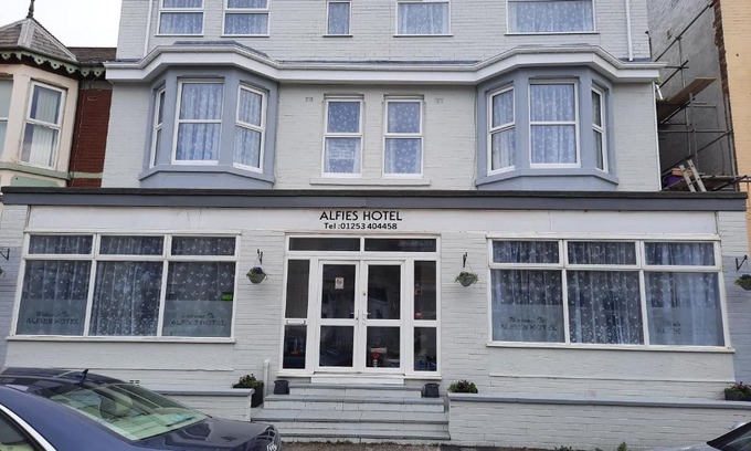 South Shore Hotel | Alfies Hotel