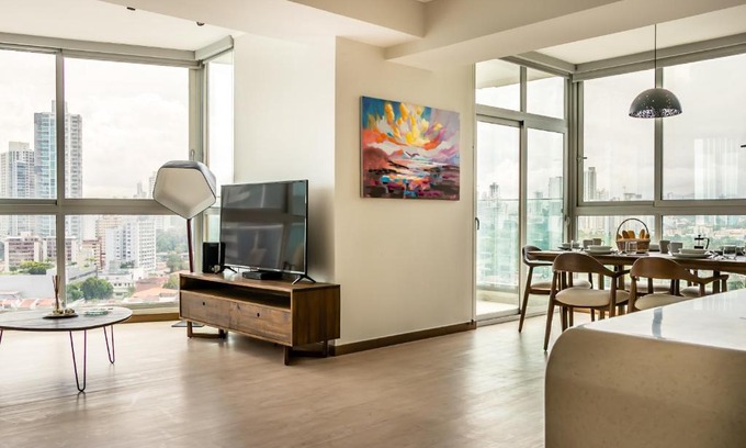 Tumba Vieja Apartment | All Mode City View Apartment - PH Quartier Del Mar