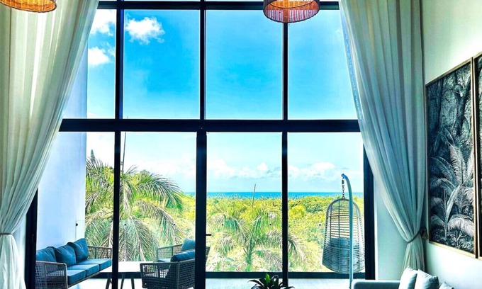 La Ceiba Apartment | ALL NEW Modern Loft with Dreamy Ocean View
