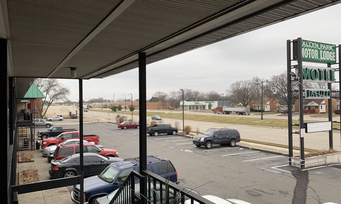 Allen Park Hotel | Allen Park Motor Lodge