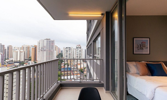 Perdizes House | Allianz Parque box | pool | balcony