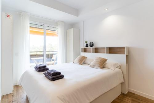 Retamar Apartment | Almare Suites Burbujas II - Playa y golf a un paso
