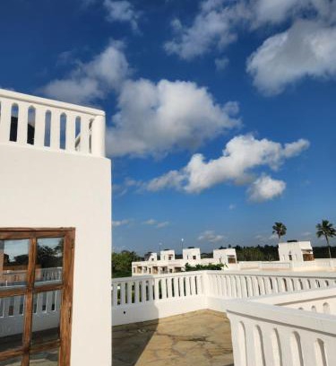 Galu Villa | Almond Ridge diani villa 2