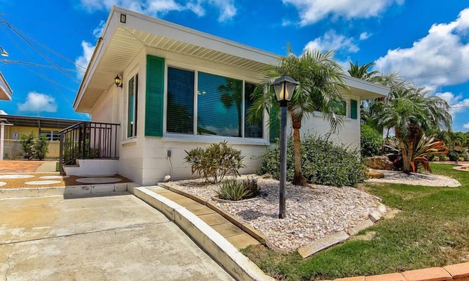 Aloha Kai Condo | Aloha Kai - Unit 1 close to pool Premium unit!