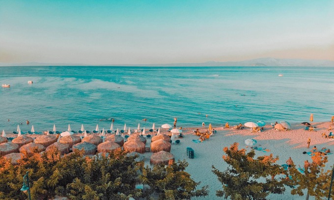 Pefkochori Apartment | Alpha Luxury Suites