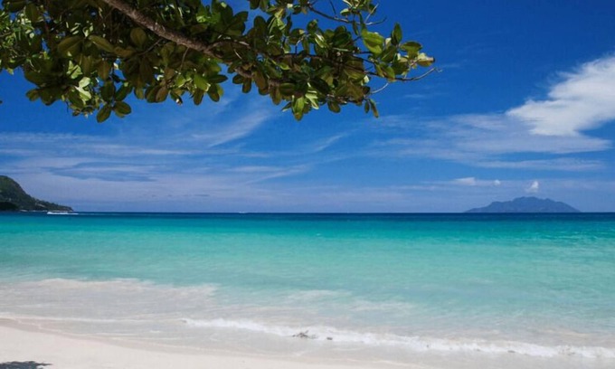 Beau Vallon Apartment | Alpha & Omega Seychelles