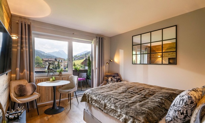 Kirchberg in Tirol Apartment | Alpine's Nest studio apartment with mountain views
