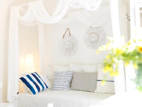 Oia Apartment | ALSAKI SUITE by K&K