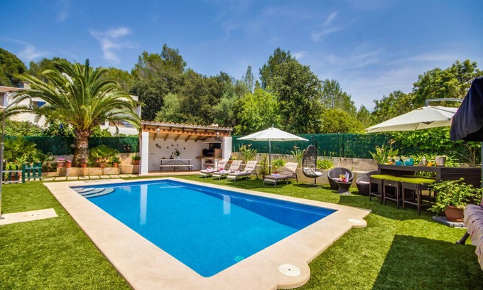 Alcanada Ski Chalet | Amapola villa in Alcudia close to the beach